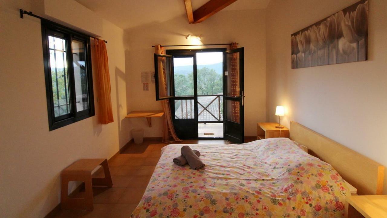 Happy Trimurti Hotel Cogolin Esterno foto
